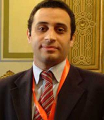 الاستاذ الدكتور/  أكمل سعد حسن 